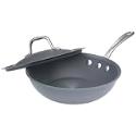 Calphalon Commercial Hard-Anodized 9-Inch, 2-Quart Chefs Skillet with Lid
